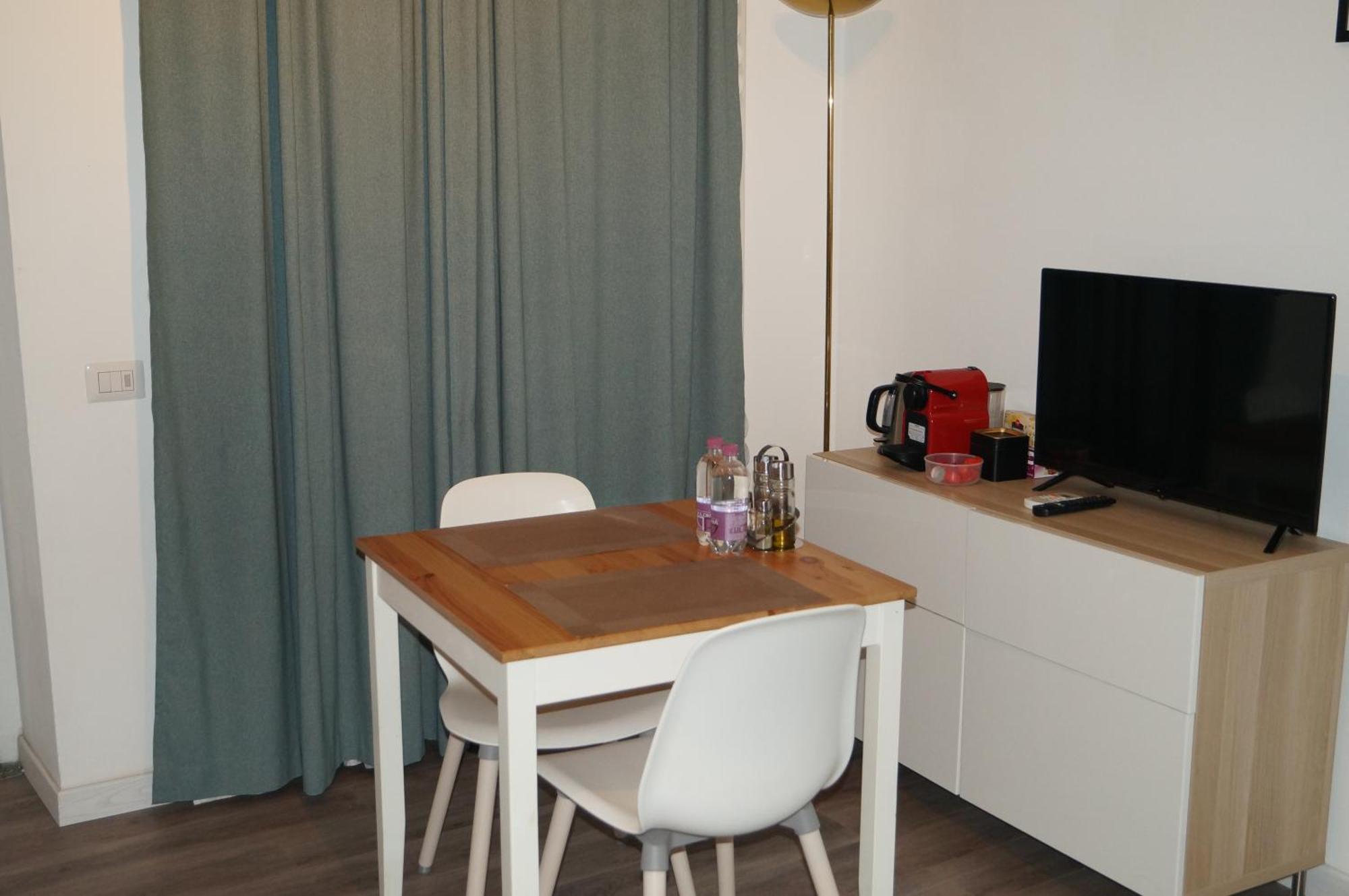 Appartement House Naviglio Quattro à Milan Extérieur photo